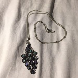 ‼️BUNDLE ME‼️ Silver Headband Peacock Necklace